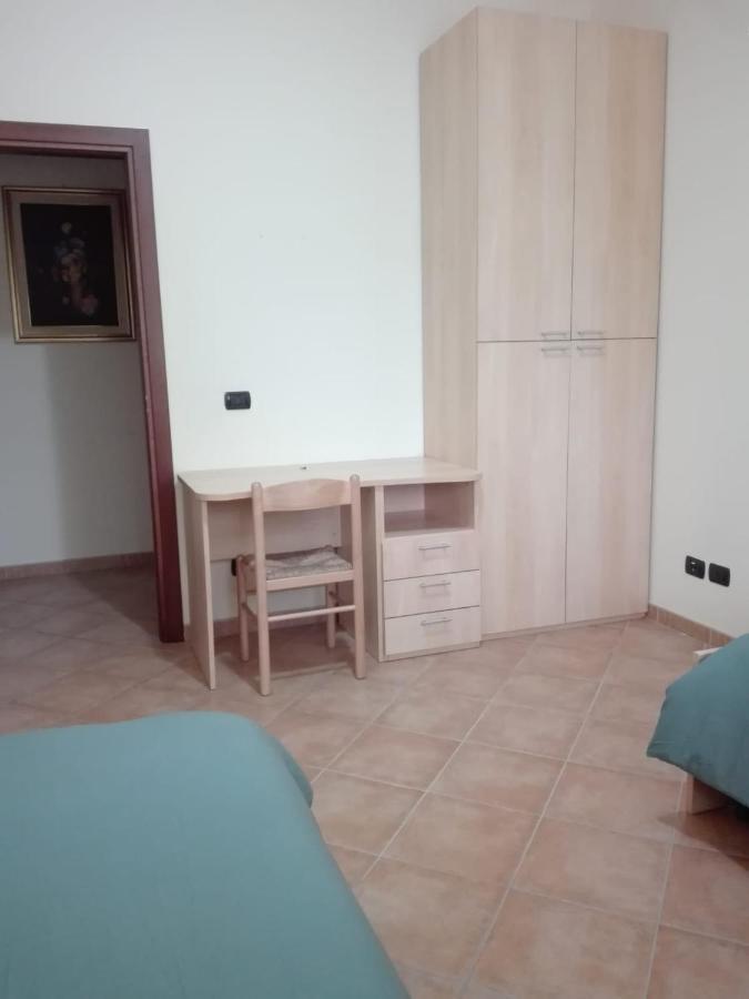 Villa La Casa Di Mezzo-Affitti Brevi-Zona Ospedali Busso Exterior foto