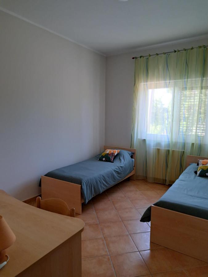Villa La Casa Di Mezzo-Affitti Brevi-Zona Ospedali Busso Exterior foto